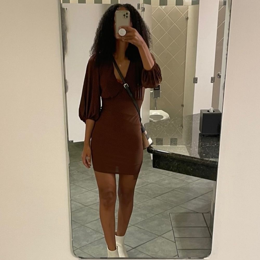 Meet your Posher, Constance